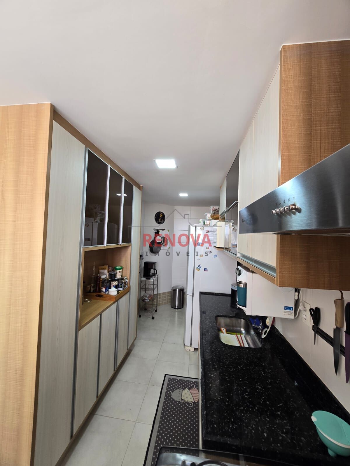 Apartamento à venda com 3 quartos, 110m² - Foto 5