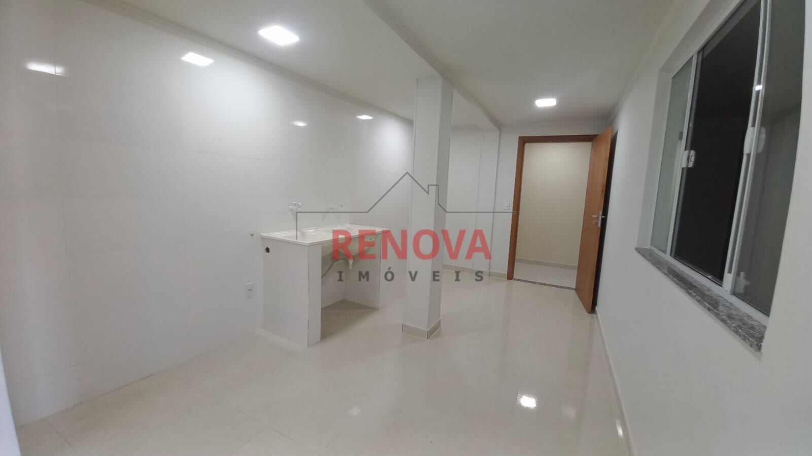 Apartamento para alugar com 2 quartos, 90m² - Foto 4