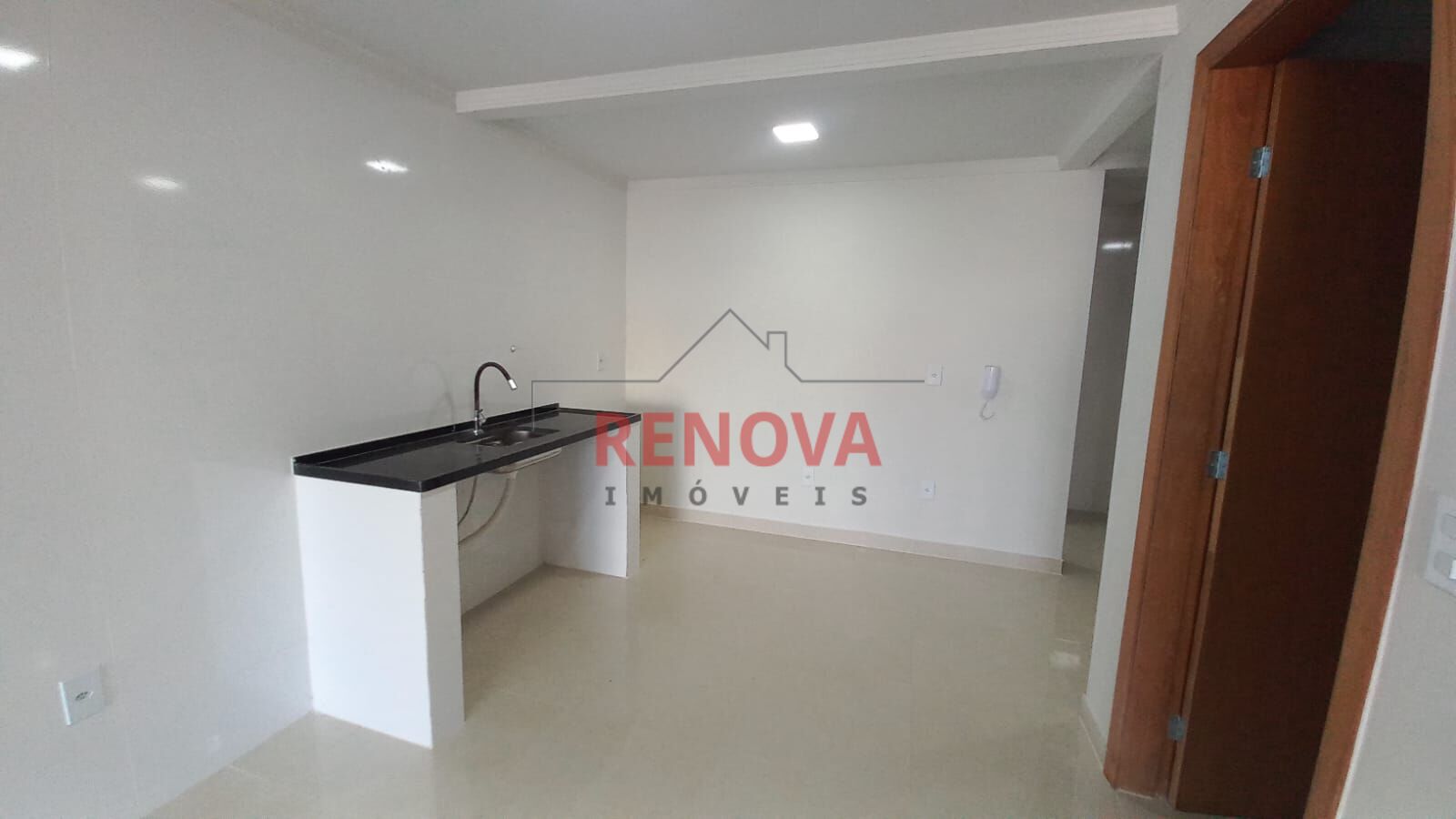 Apartamento para alugar com 2 quartos, 90m² - Foto 2