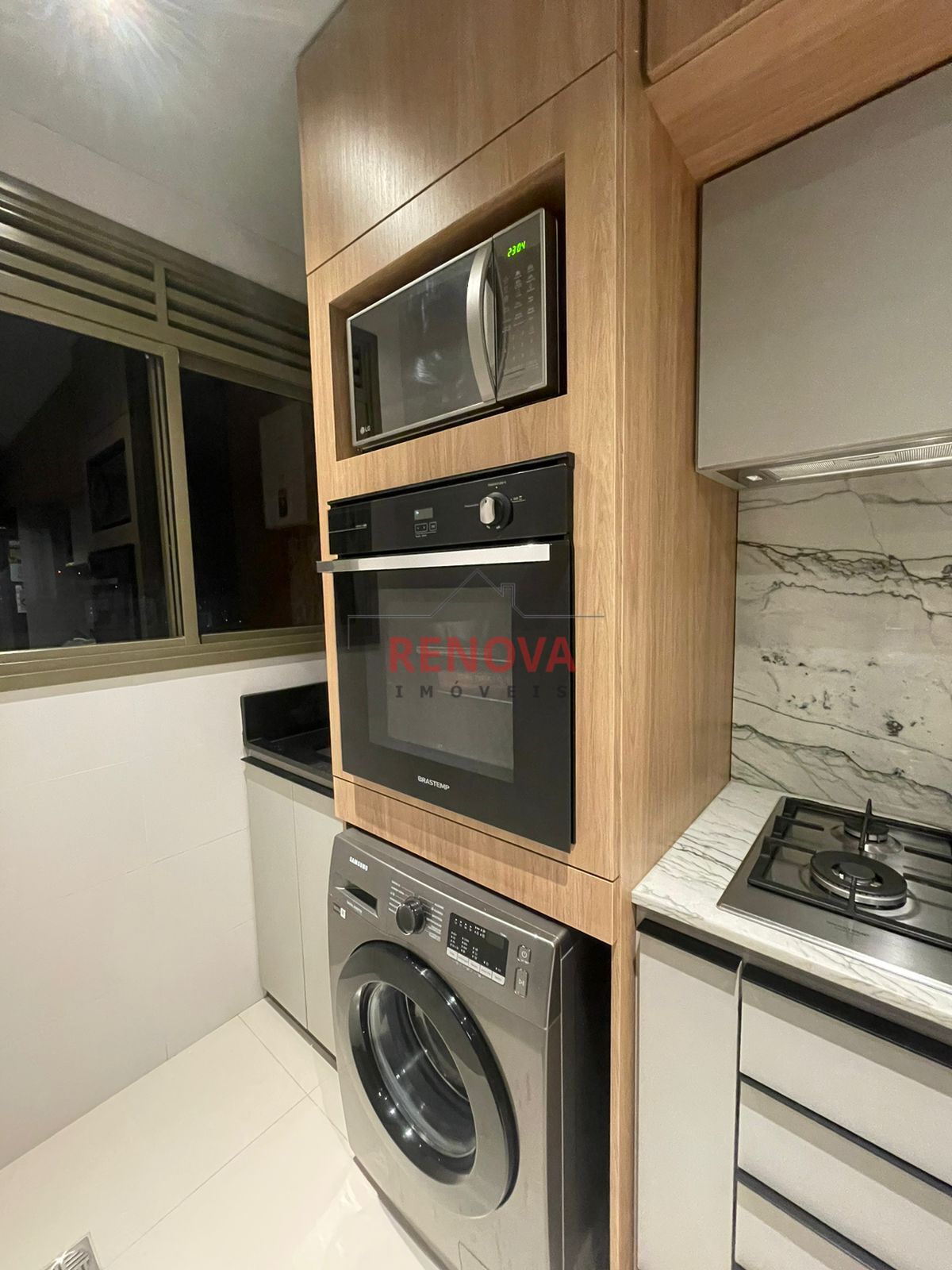 Apartamento à venda com 2 quartos, 68m² - Foto 10