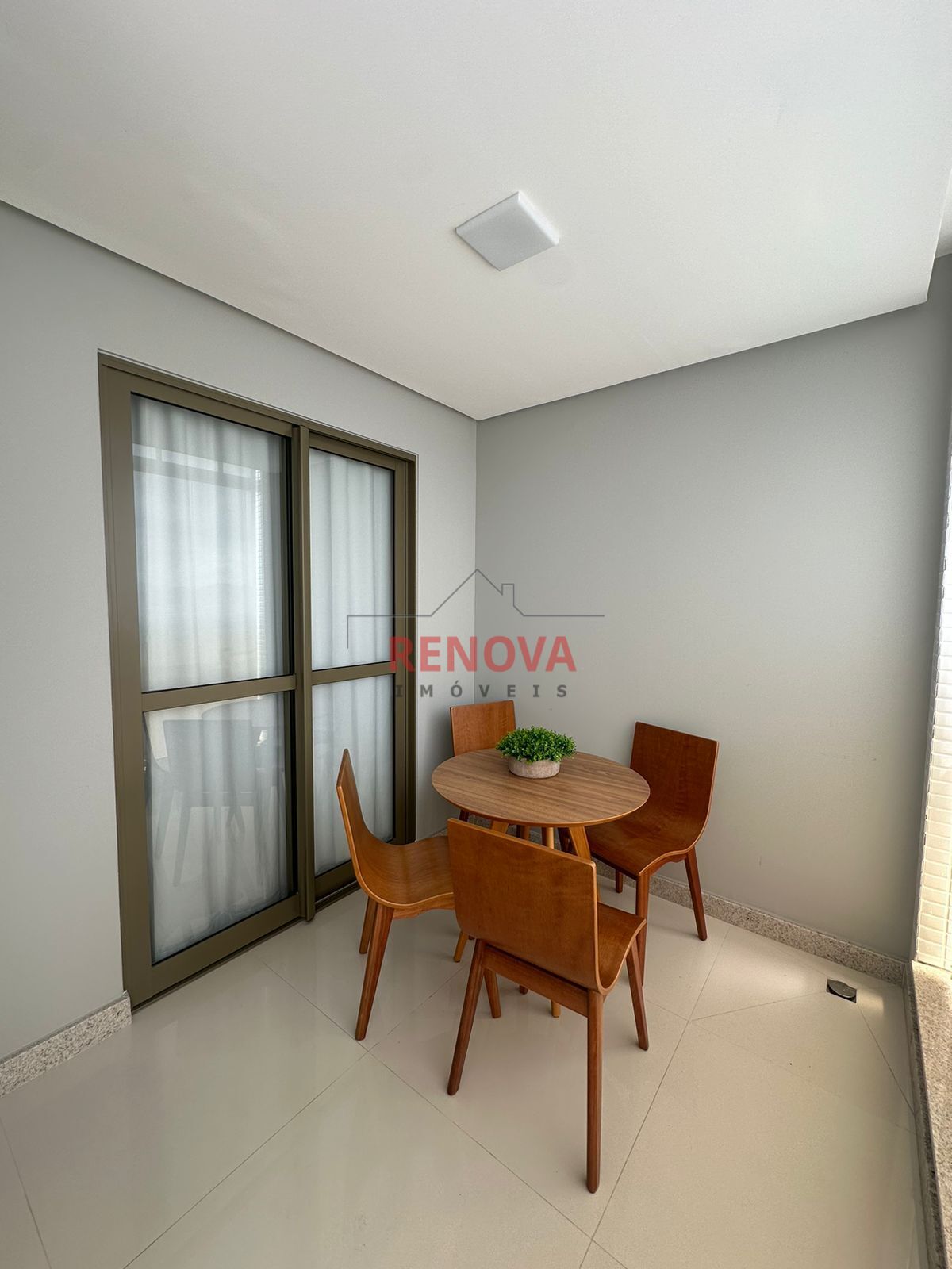 Apartamento à venda com 2 quartos, 69m² - Foto 8