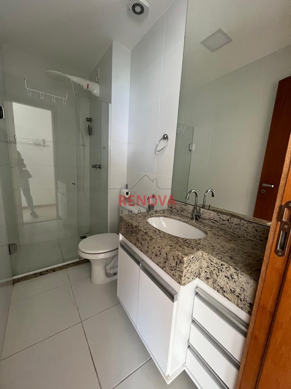 Apartamento para alugar com 4 quartos, 147m² - Foto 19