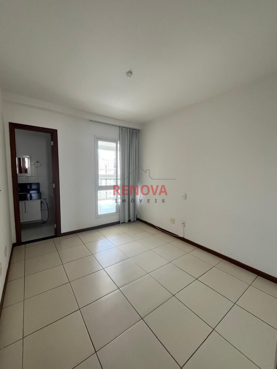 Apartamento para alugar com 4 quartos, 147m² - Foto 10