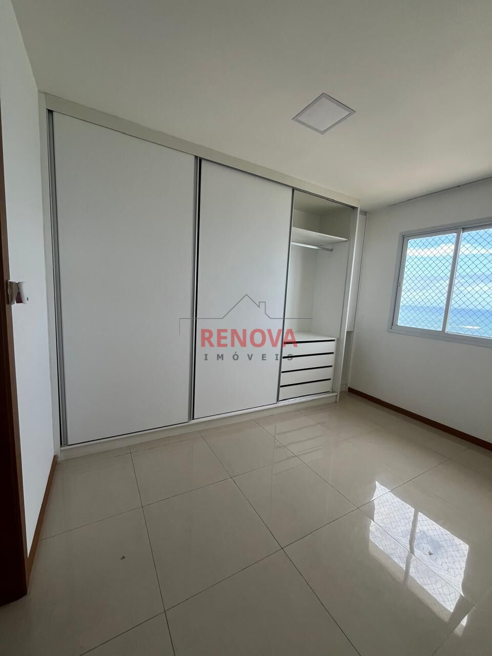 Apartamento para alugar com 4 quartos, 147m² - Foto 14