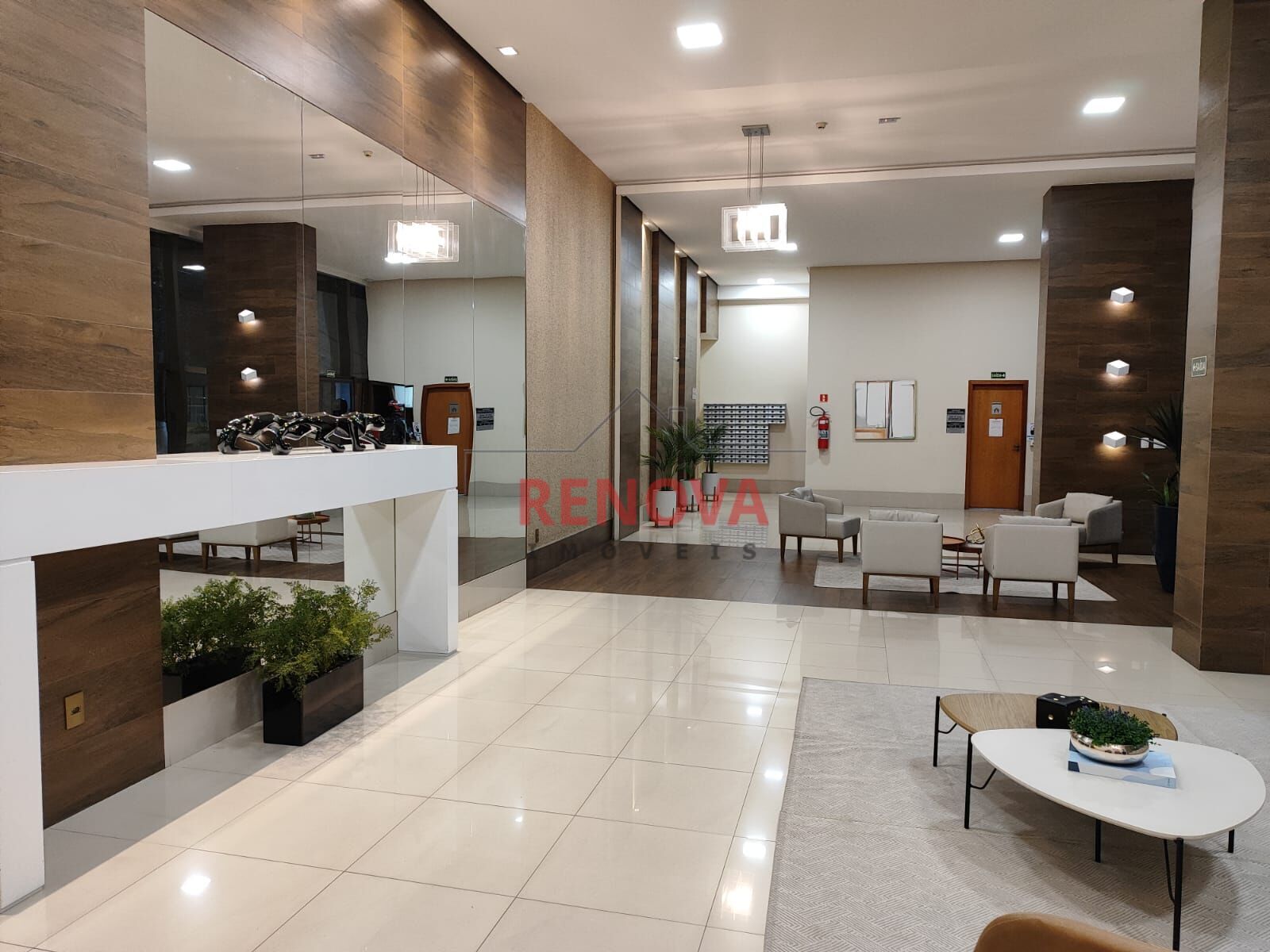 Apartamento para alugar com 2 quartos, 67m² - Foto 12