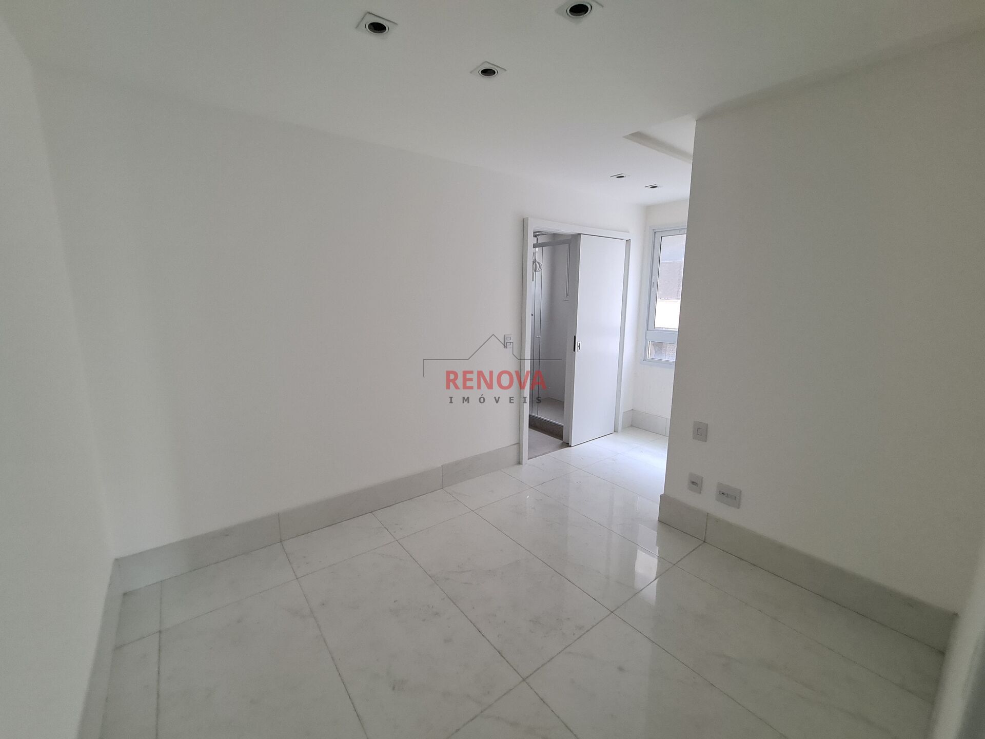 Apartamento à venda com 4 quartos, 125m² - Foto 16