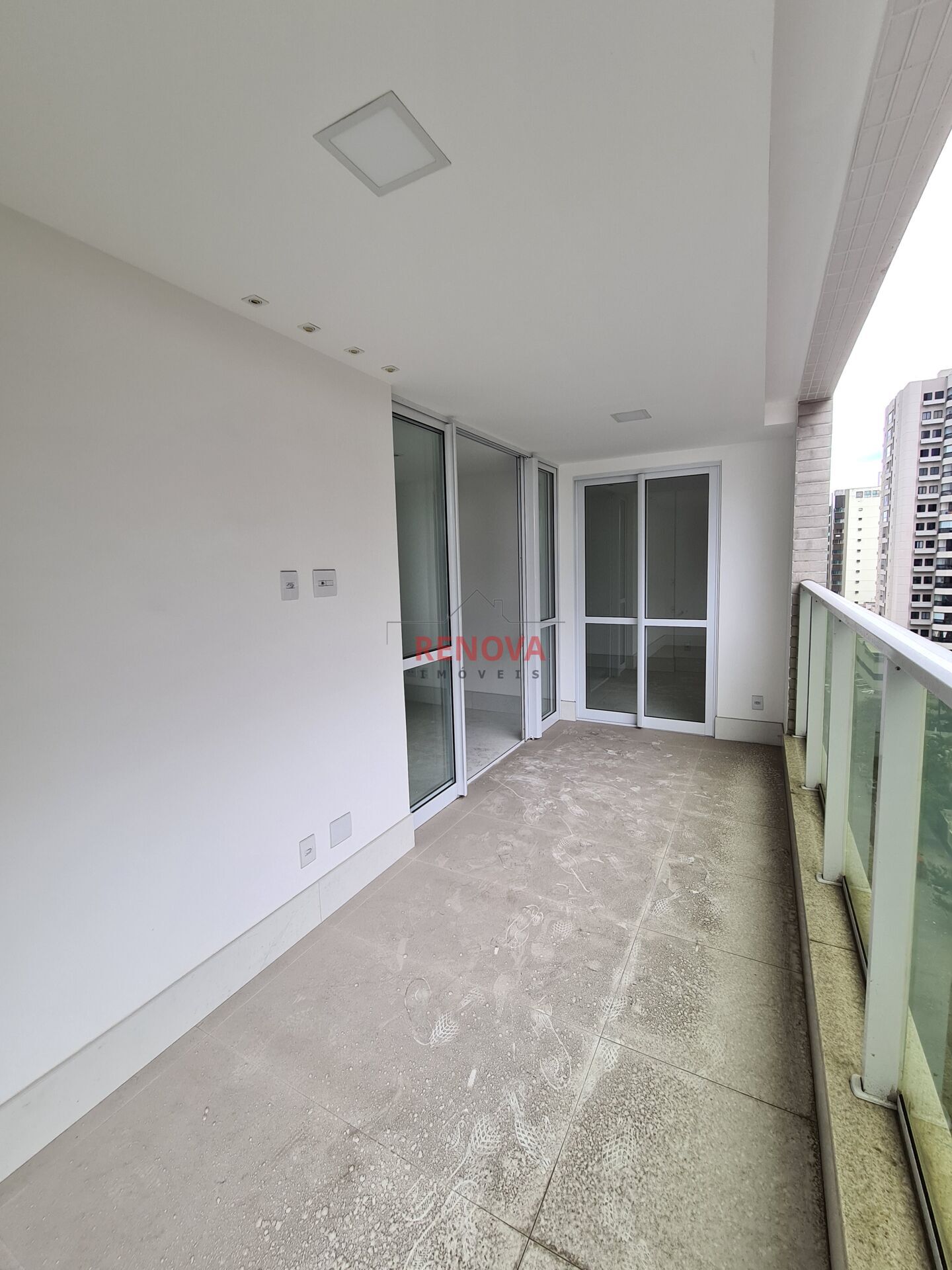 Apartamento à venda com 4 quartos, 125m² - Foto 5