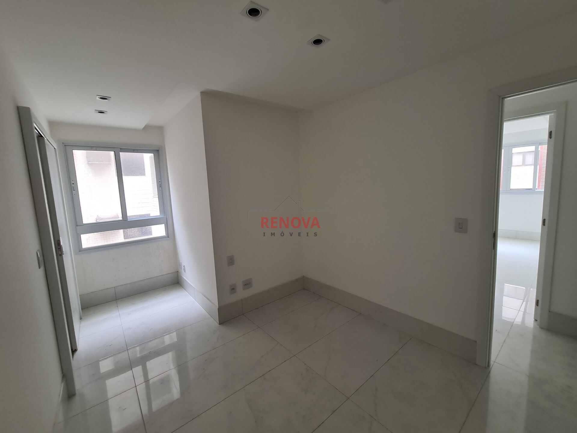 Apartamento à venda com 4 quartos, 125m² - Foto 24