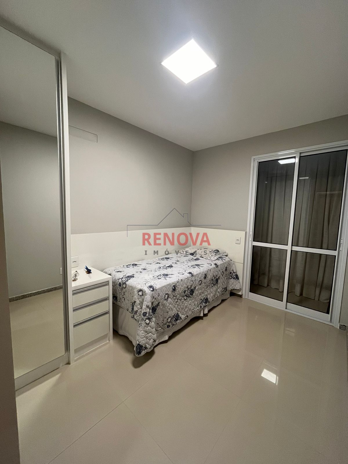 Apartamento à venda com 2 quartos, 63m² - Foto 10