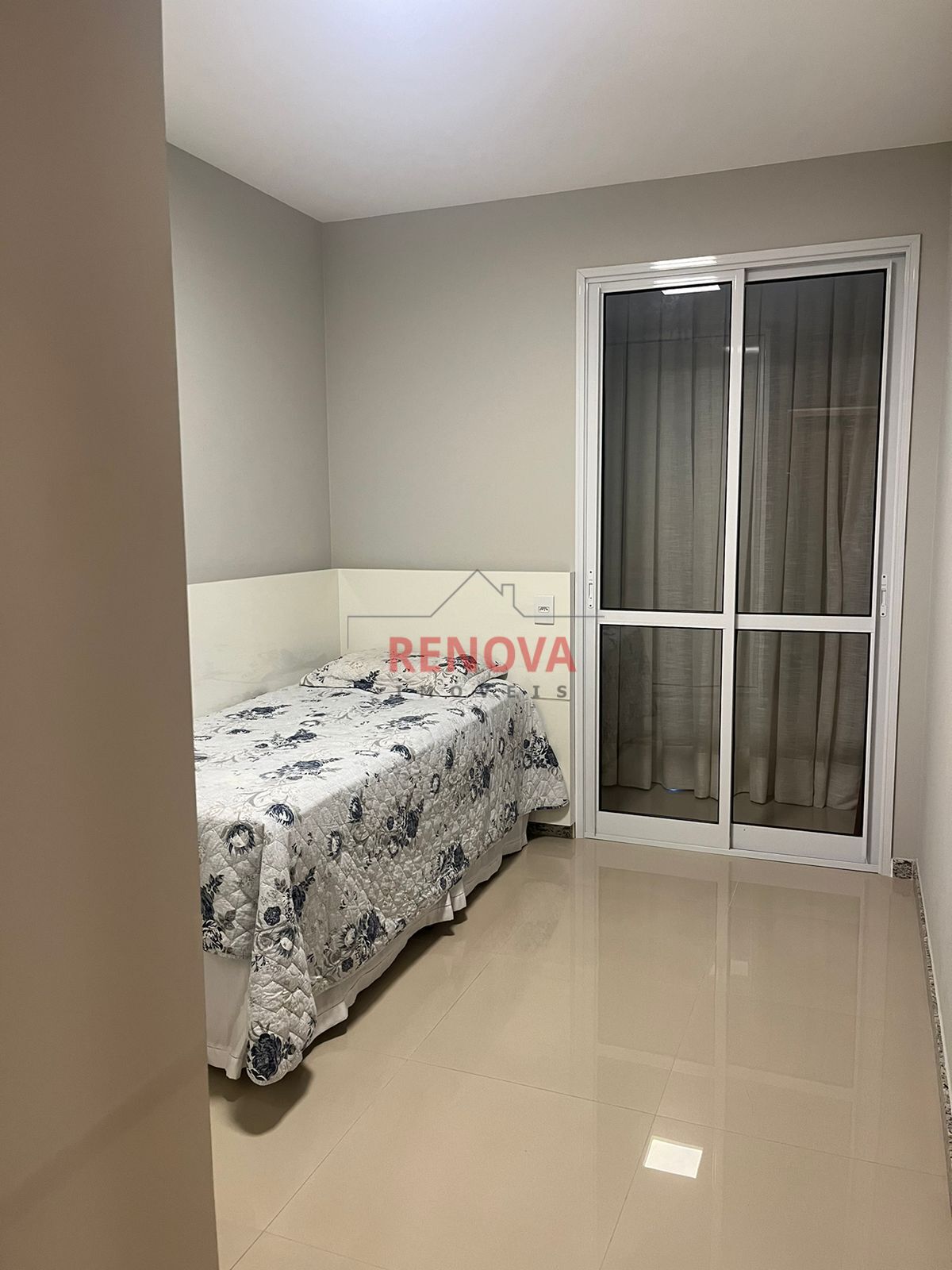 Apartamento à venda com 2 quartos, 63m² - Foto 9