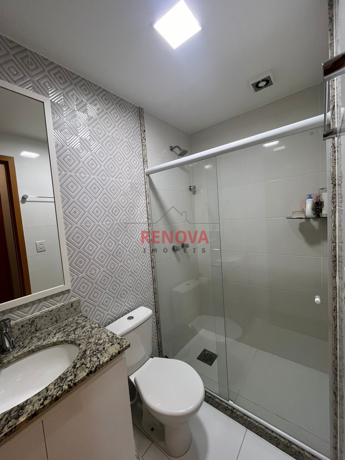 Apartamento à venda com 2 quartos, 63m² - Foto 18