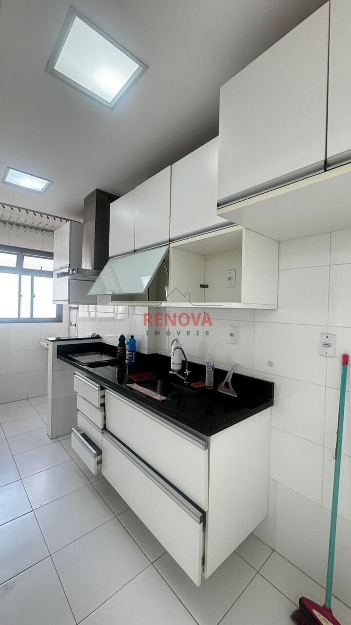 Apartamento para alugar com 2 quartos, 72m² - Foto 9