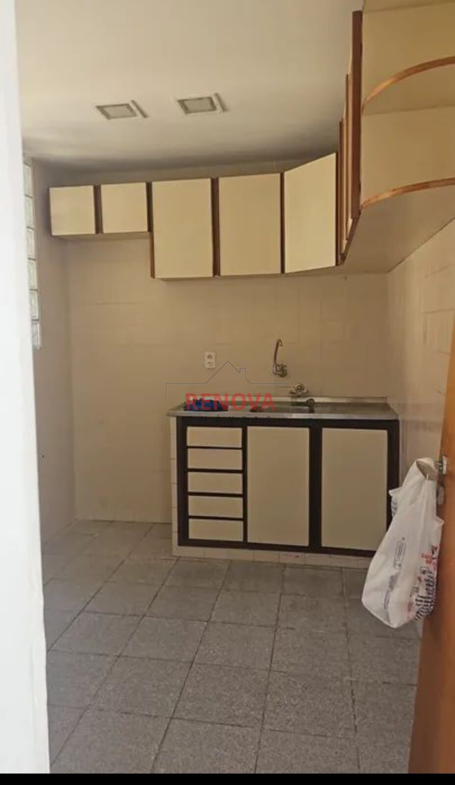 Apartamento à venda com 2 quartos, 62m² - Foto 7