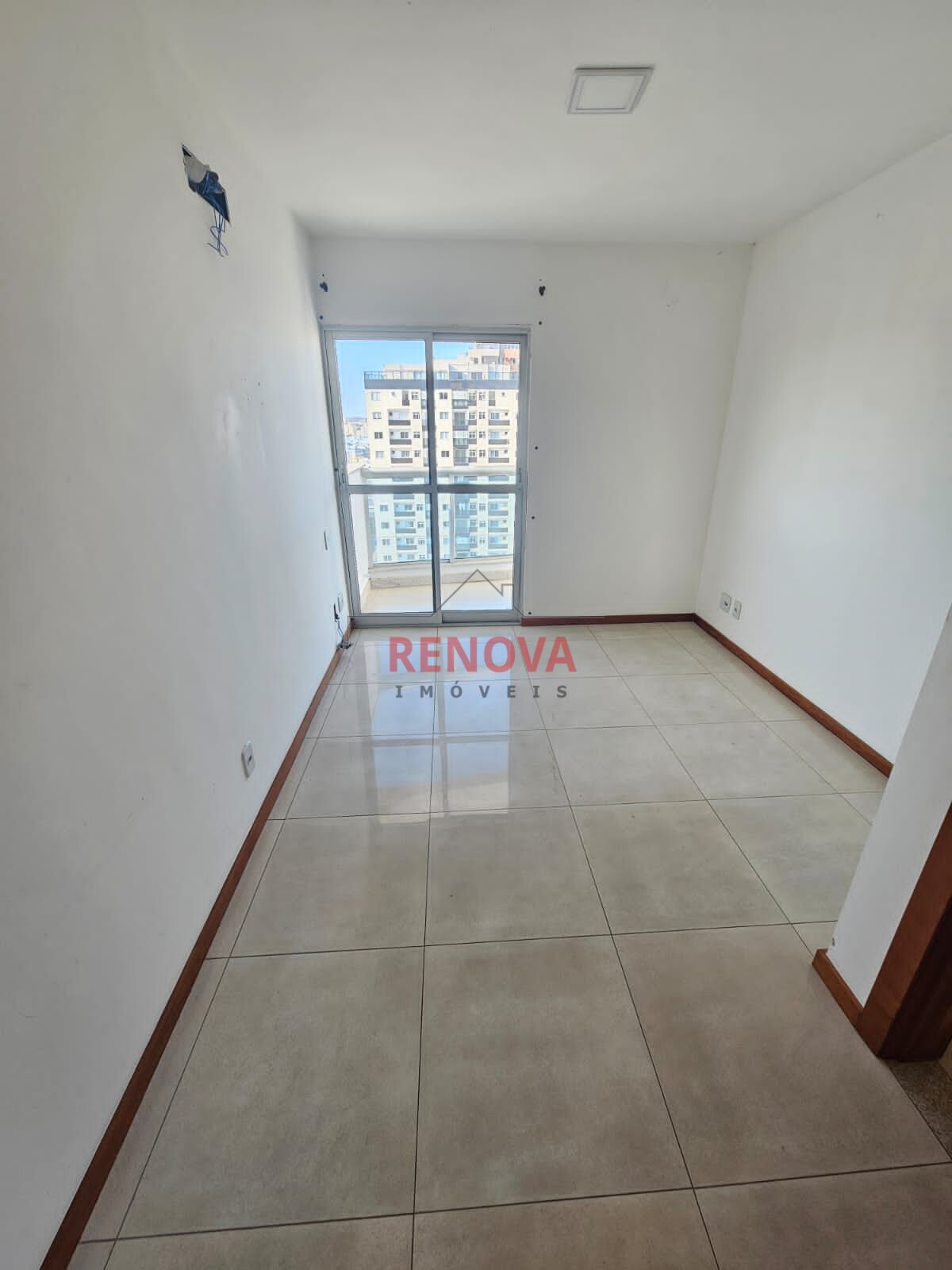 Apartamento à venda com 2 quartos, 68m² - Foto 1