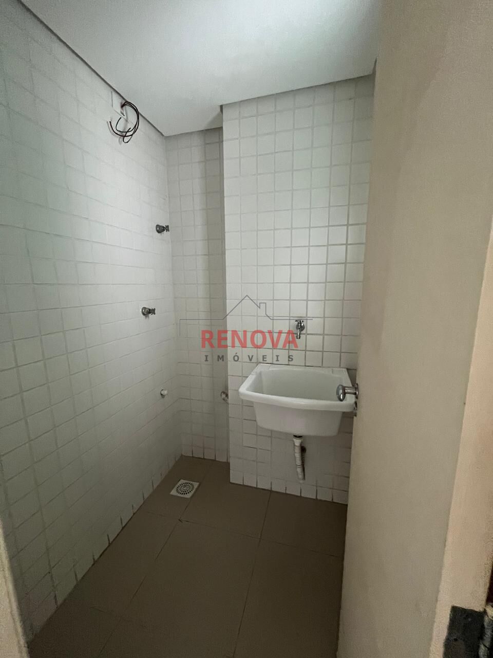 Apartamento para alugar com 3 quartos, 123m² - Foto 7