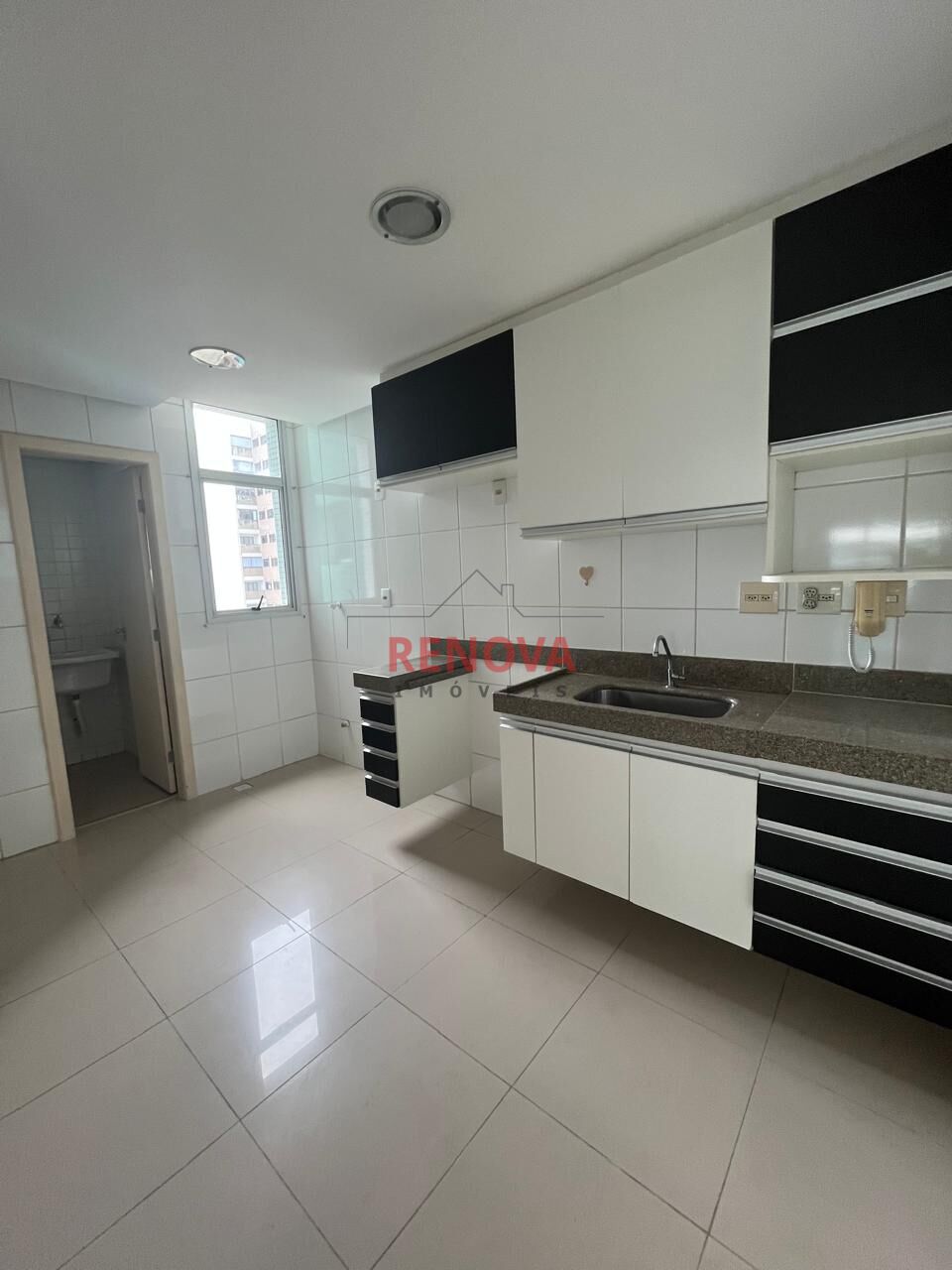 Apartamento para alugar com 3 quartos, 123m² - Foto 5