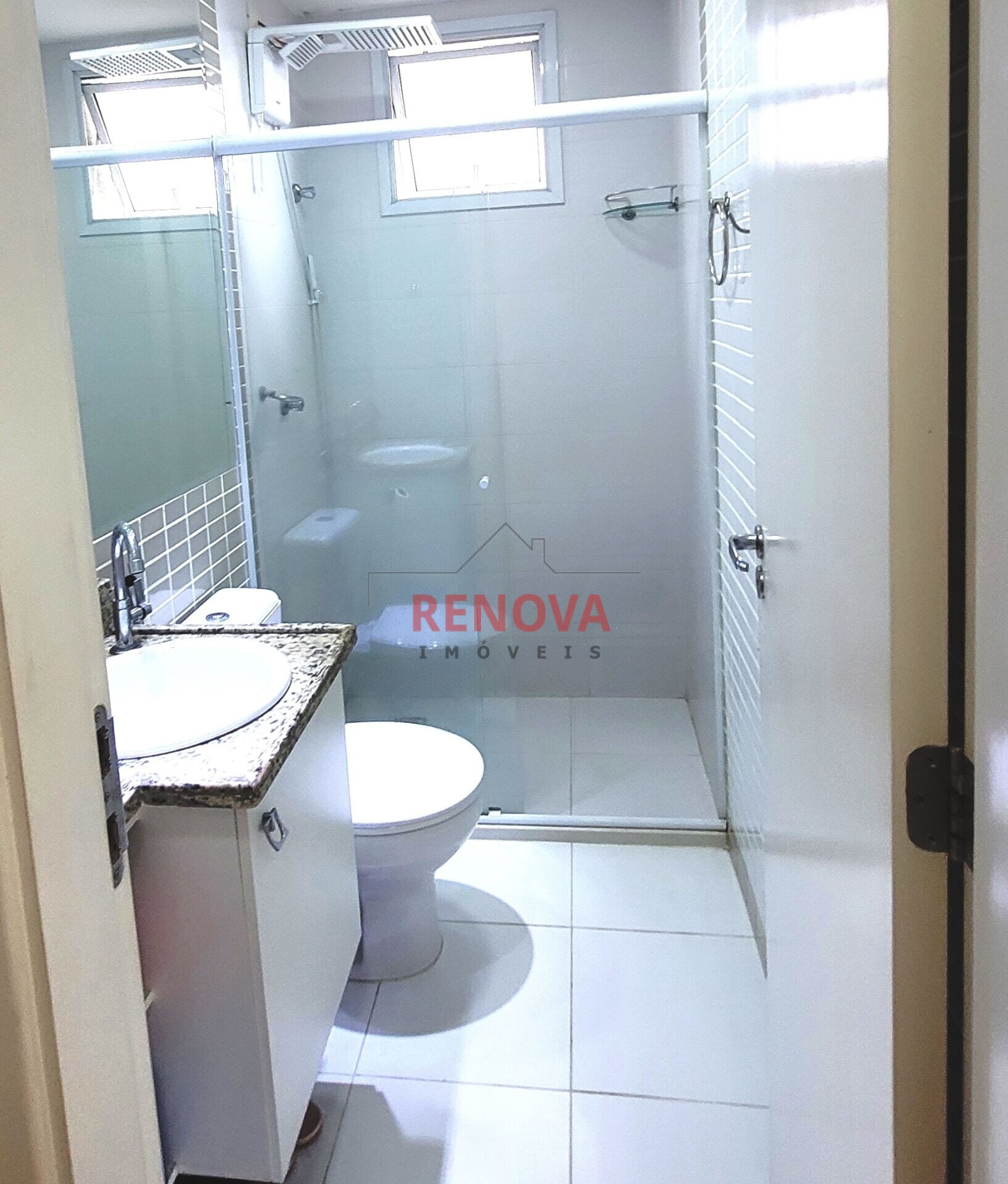 Apartamento à venda com 2 quartos, 60m² - Foto 11