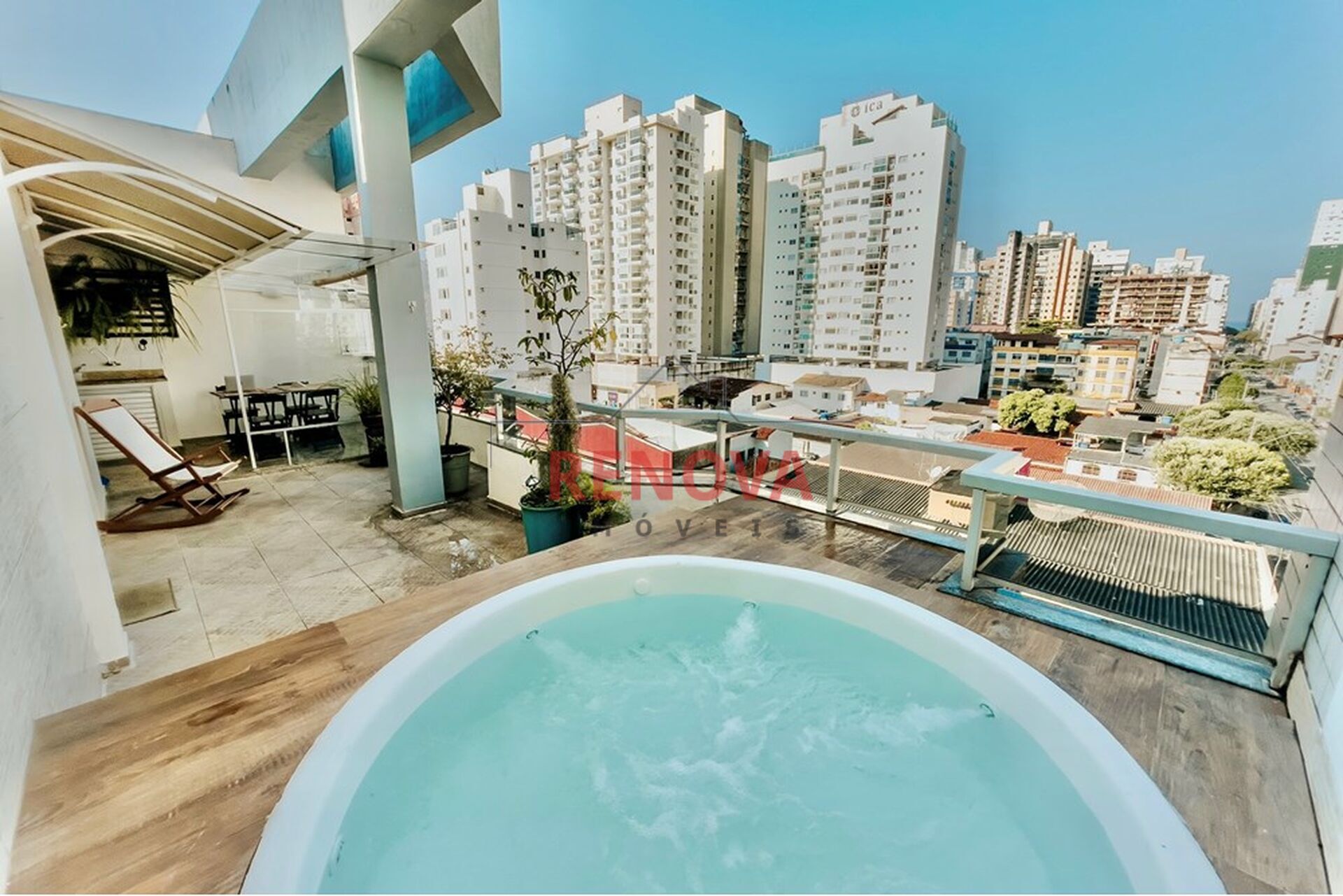 Cobertura, 3 quartos, 202 m² - Foto 1