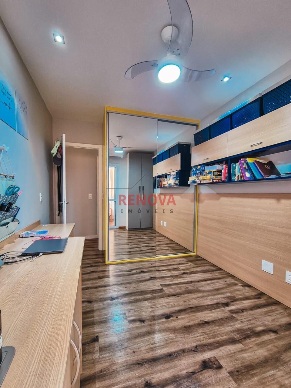 Apartamento à venda com 3 quartos, 107m² - Foto 11