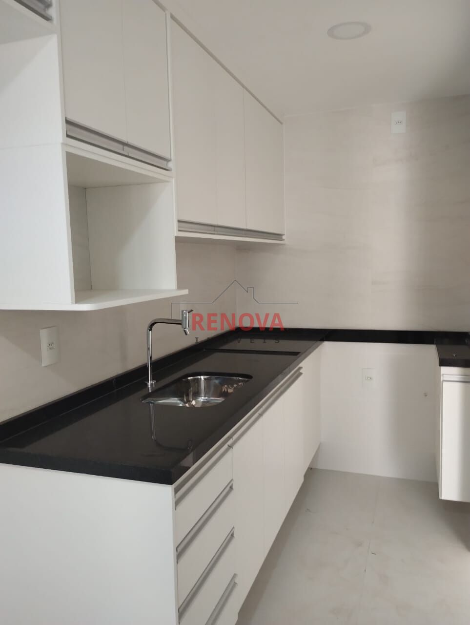 Apartamento à venda com 2 quartos, 60m² - Foto 7