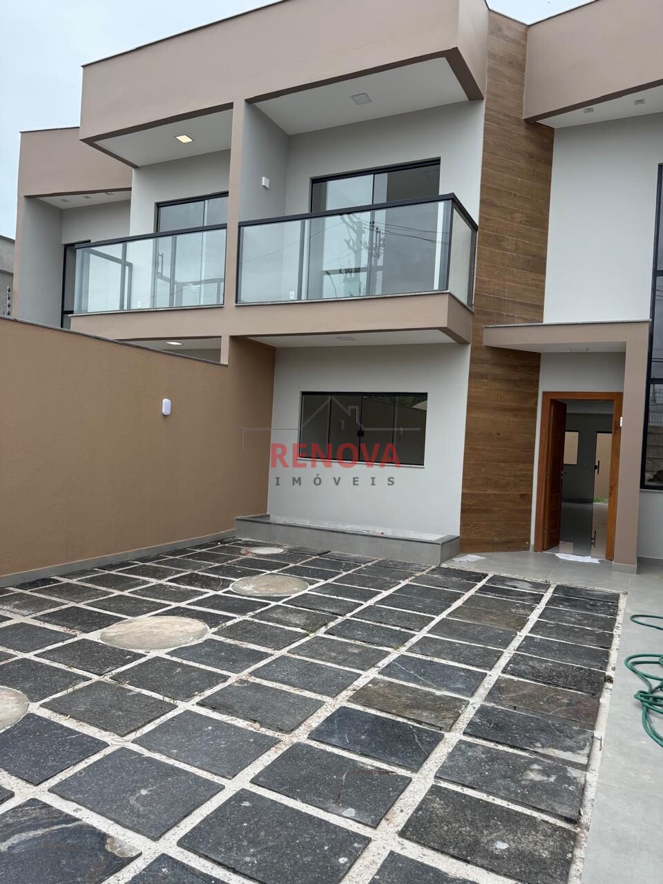 Casa, 3 quartos, 107 m² - Foto 1