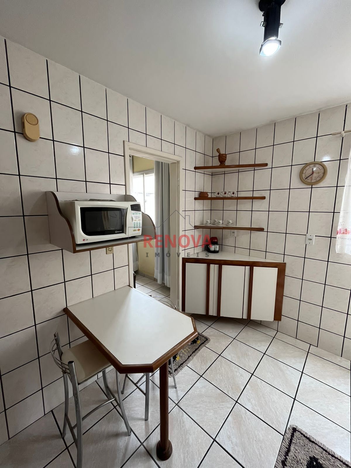 Apartamento à venda com 2 quartos, 68m² - Foto 20