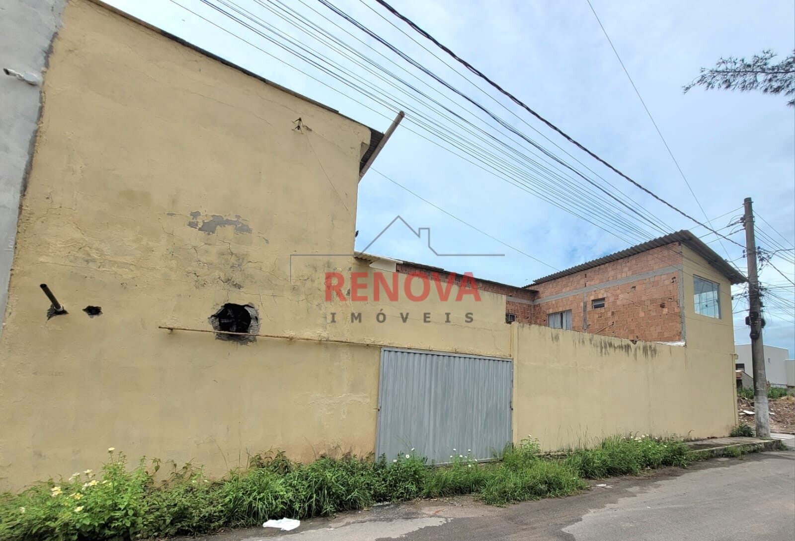 Sobrado à venda com 2 quartos, 230m² - Foto 3