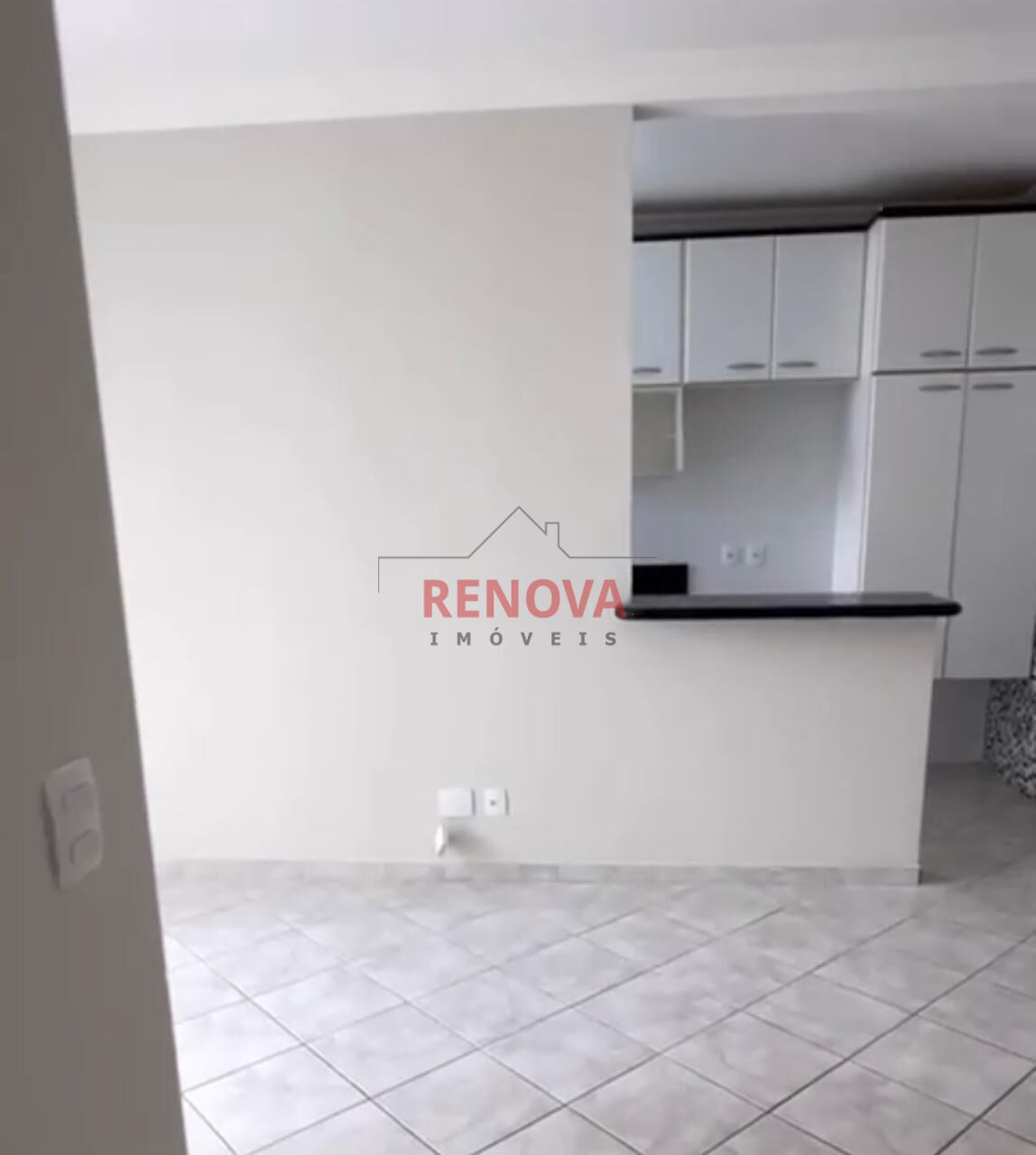Apartamento à venda com 3 quartos, 88m² - Foto 2