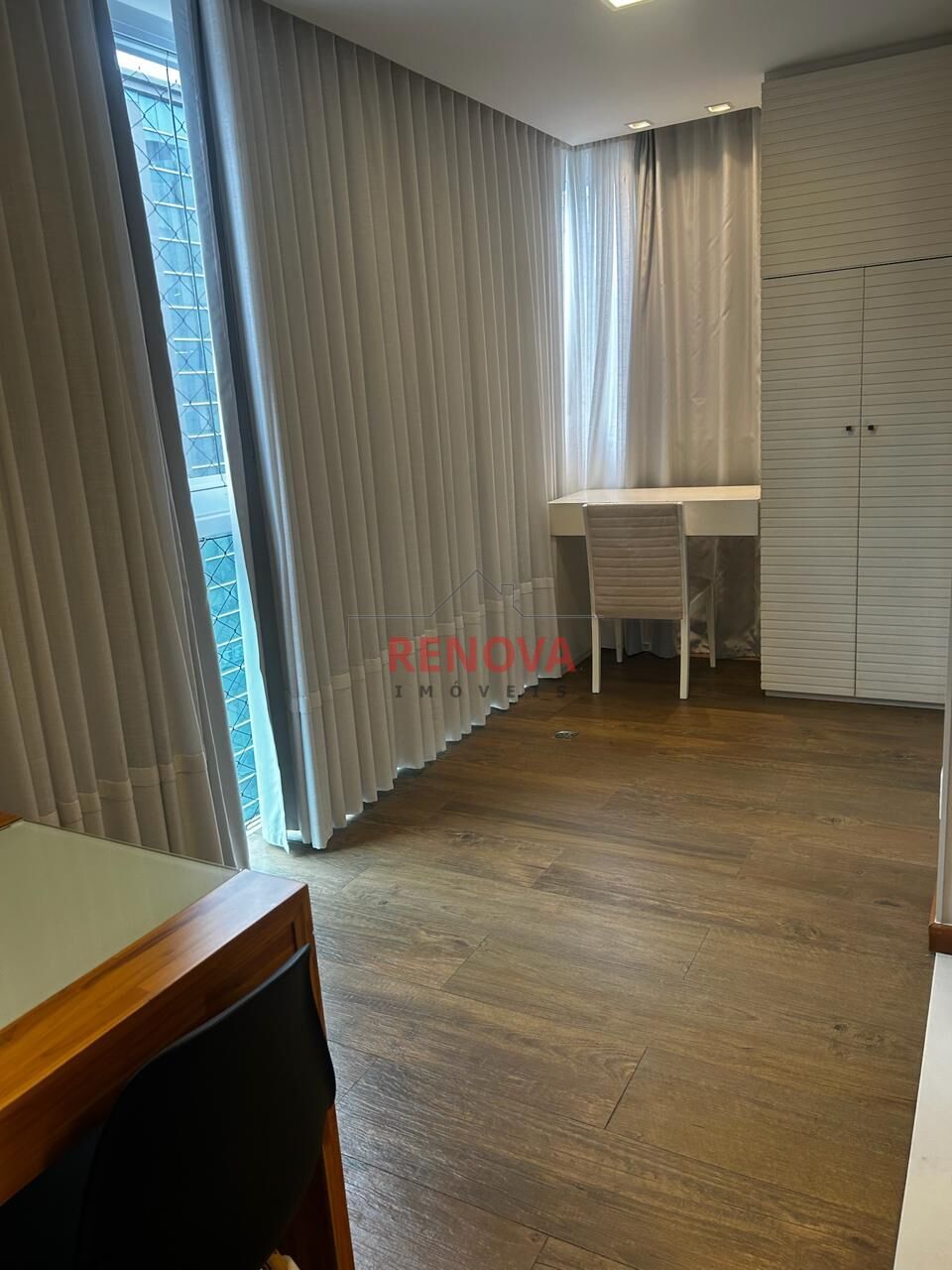 Apartamento para alugar com 3 quartos, 110m² - Foto 3