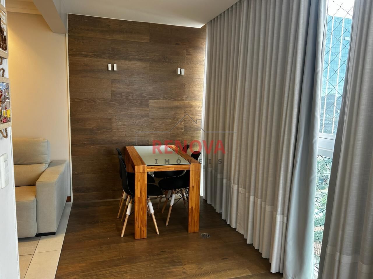 Apartamento para alugar com 3 quartos, 110m² - Foto 18