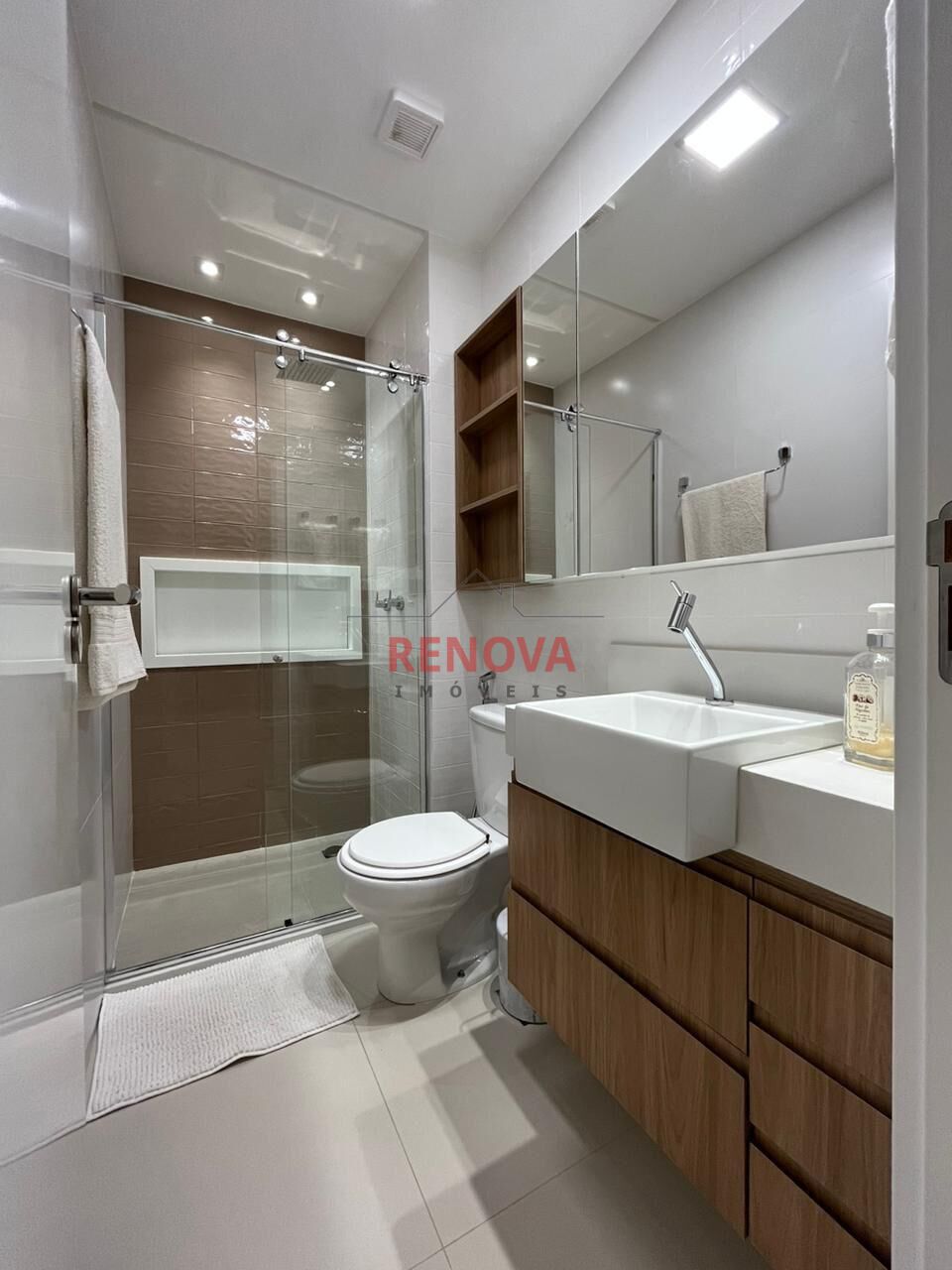 Apartamento à venda com 2 quartos, 68m² - Foto 15