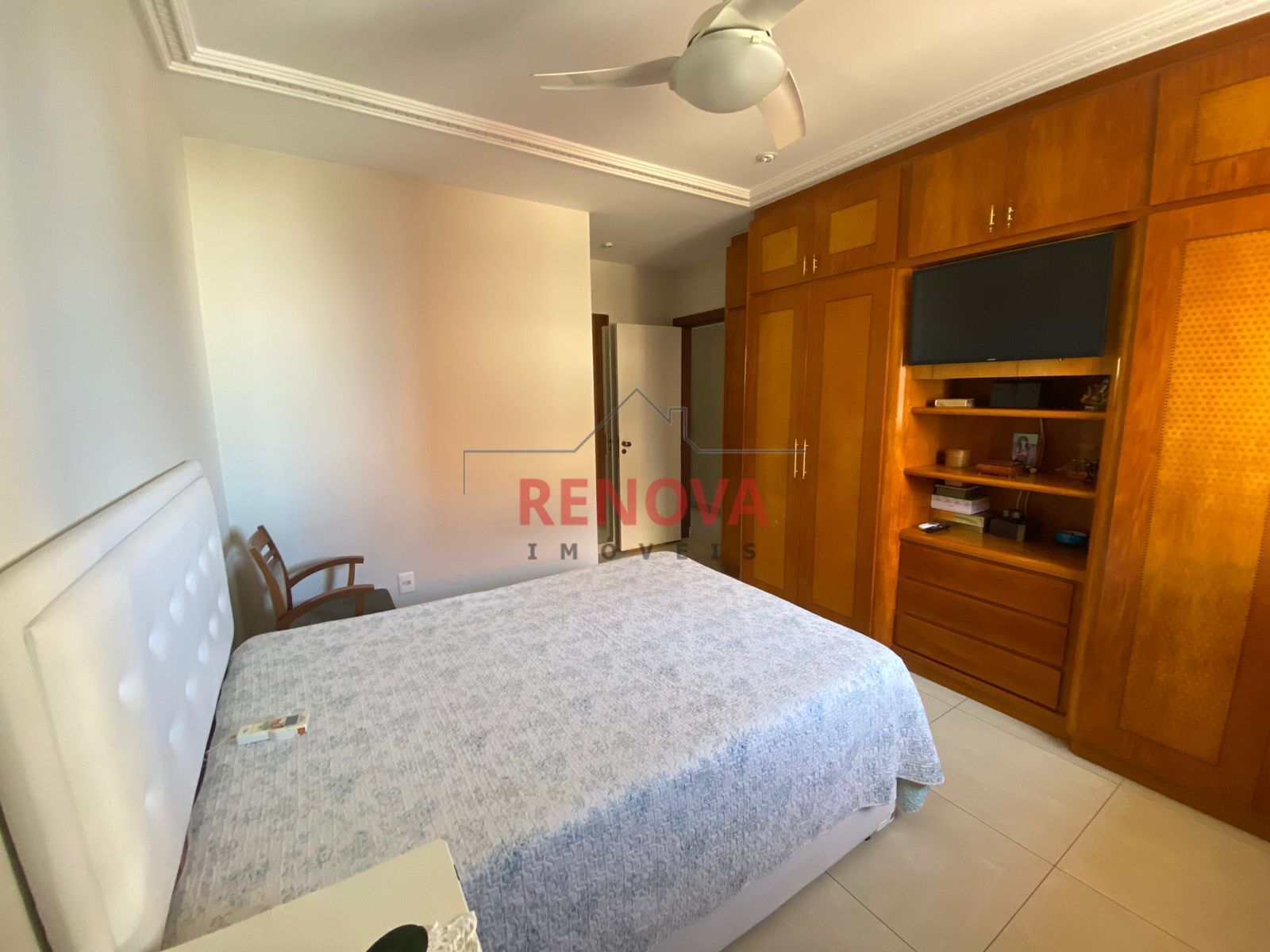 Apartamento, 3 quartos, 140 m² - Foto 2