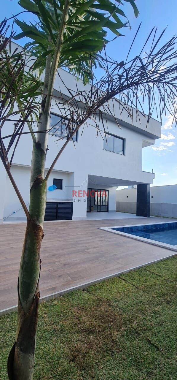 Casa à venda com 4 quartos, 379m² - Foto 5