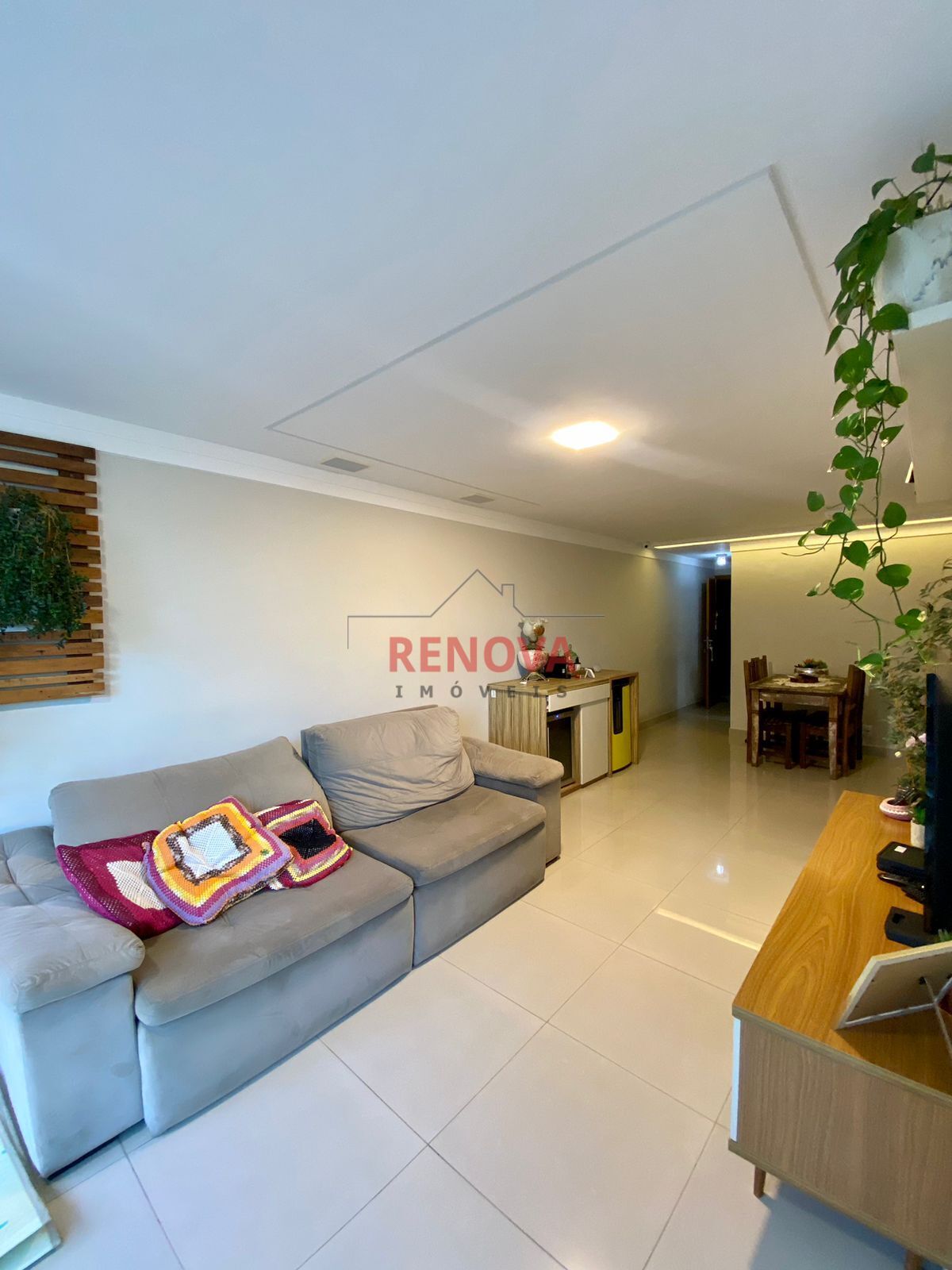 Apartamento à venda com 3 quartos, 105m² - Foto 4