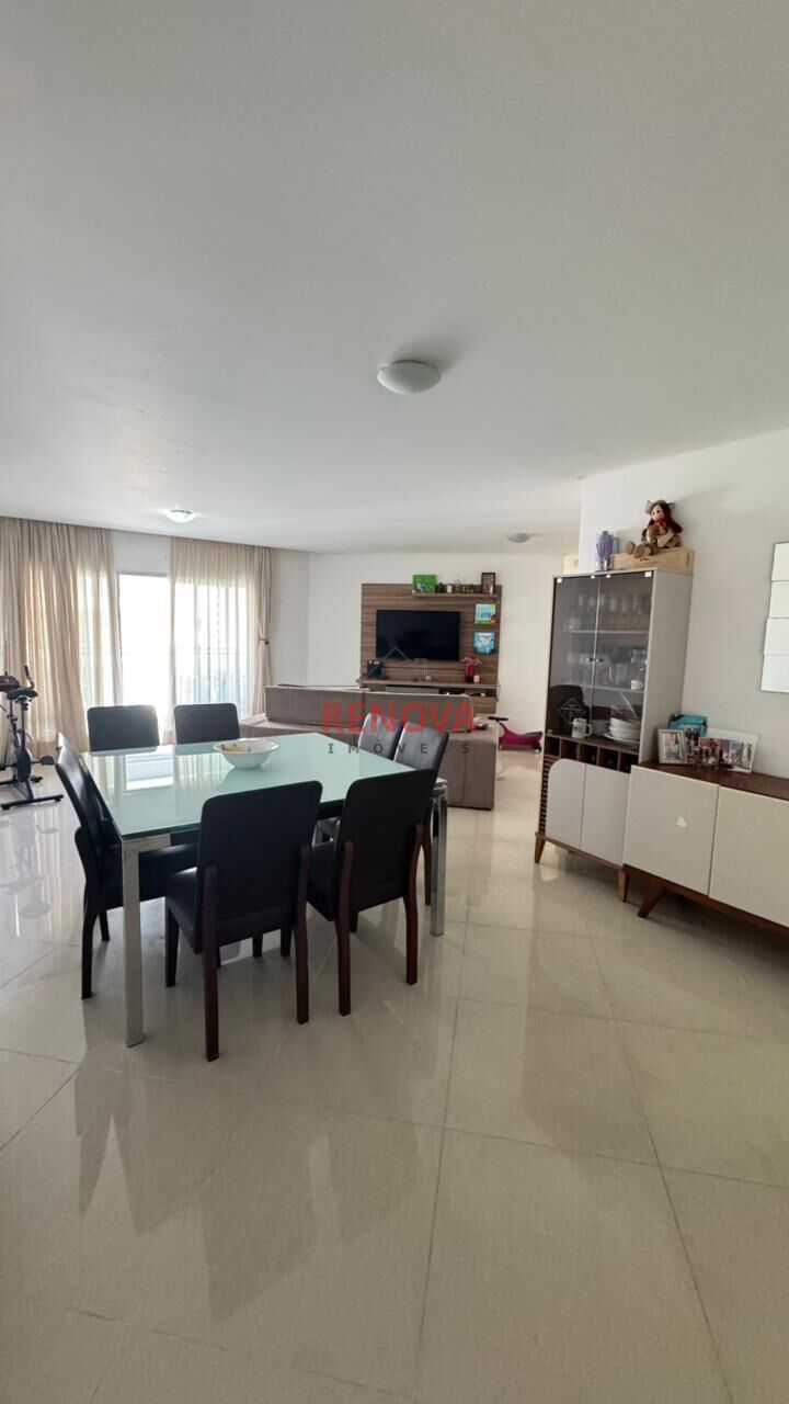 Apartamento, 3 quartos, 123 m² - Foto 2