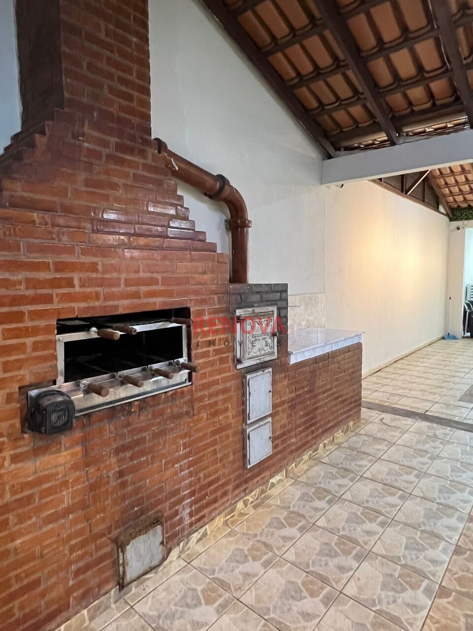 Casa à venda com 4 quartos, 300m² - Foto 15