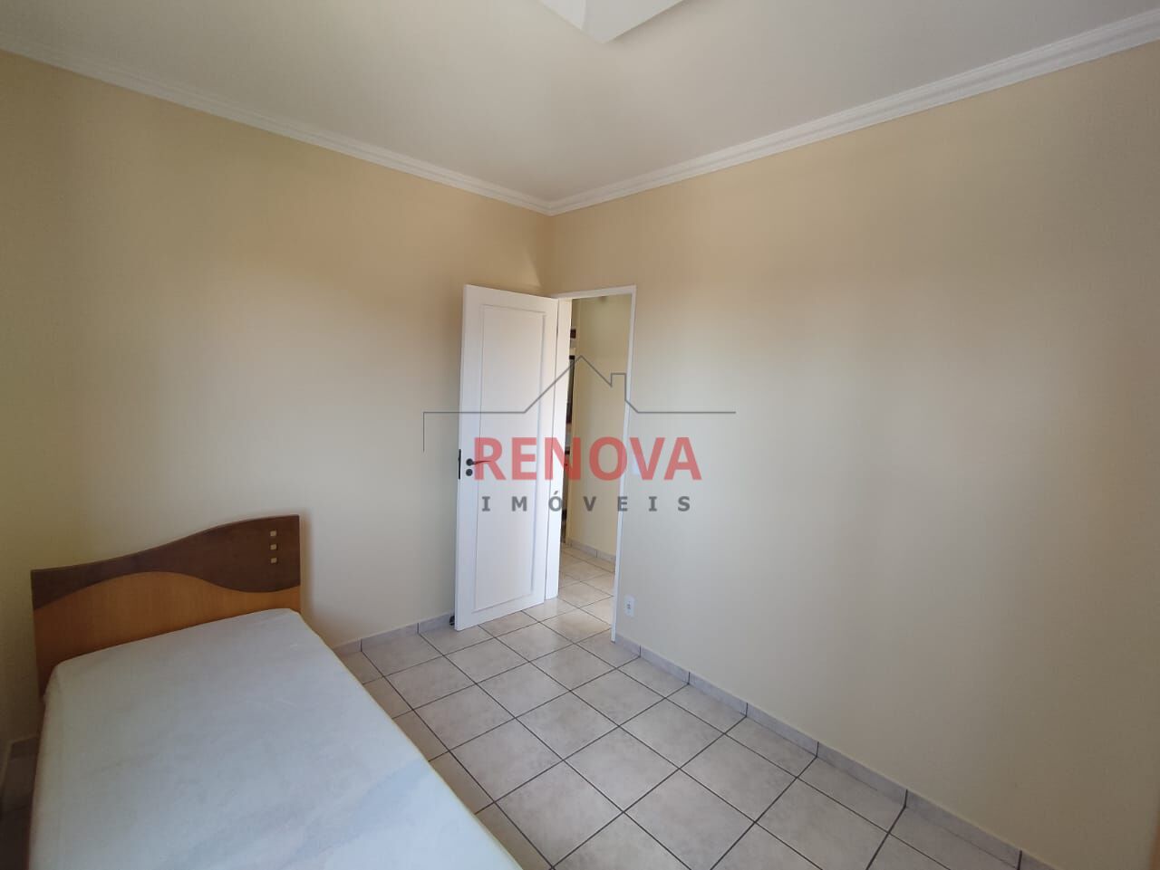 Apartamento à venda com 3 quartos, 83m² - Foto 11