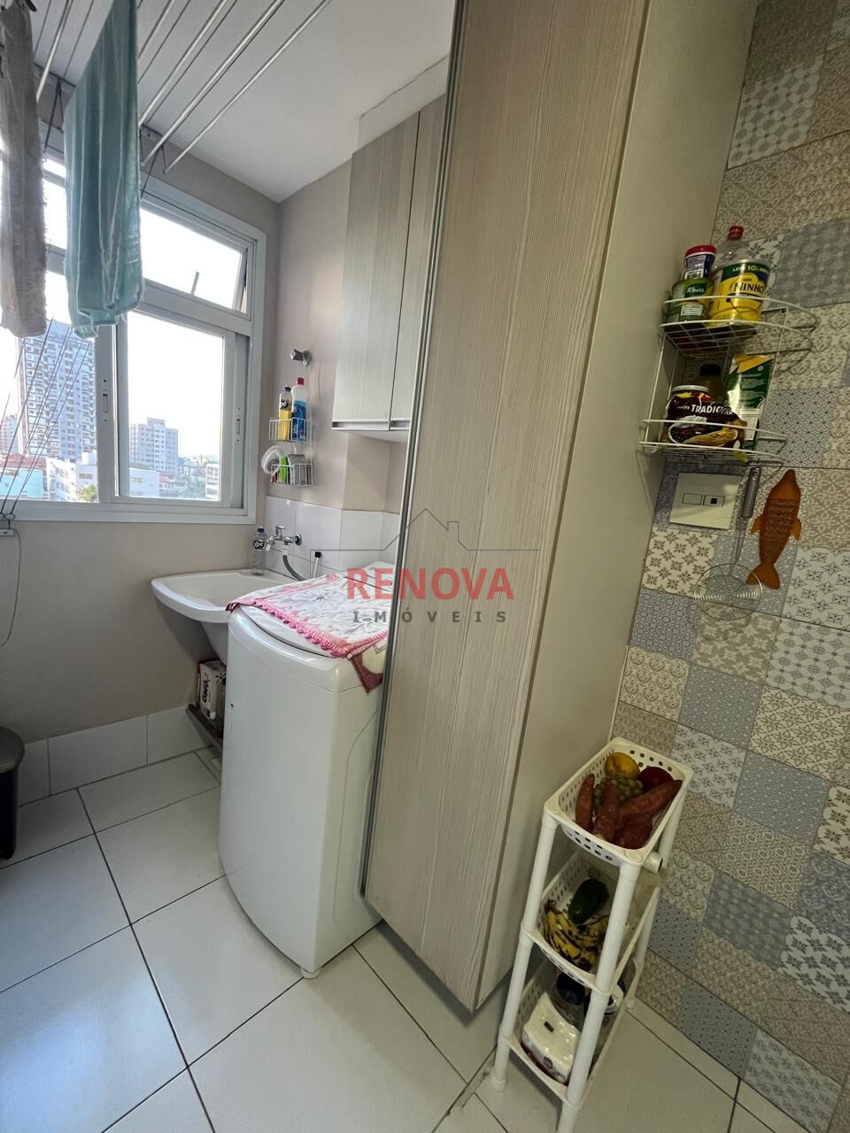 Apartamento à venda com 2 quartos, 68m² - Foto 4