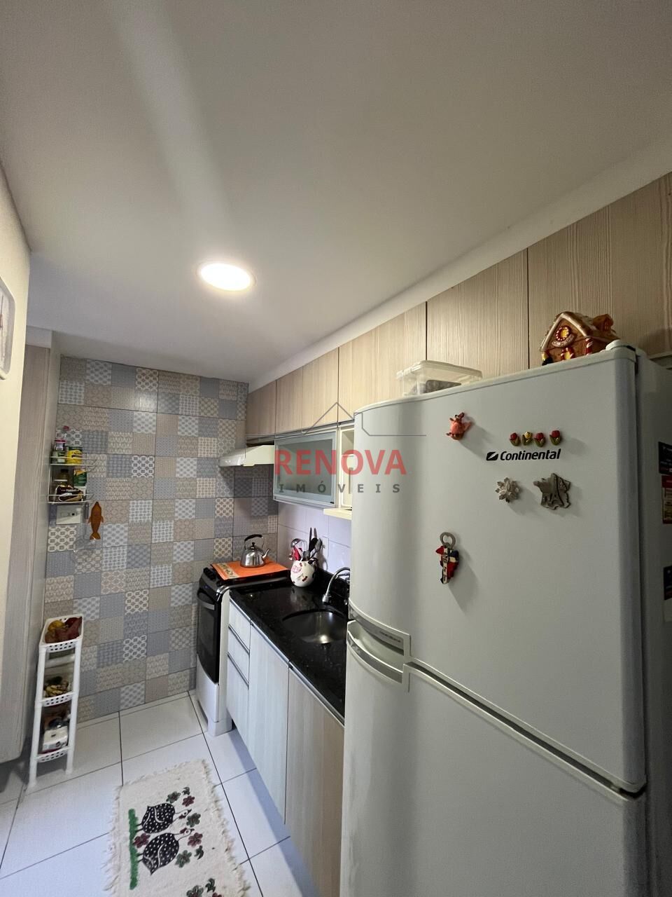 Apartamento à venda com 2 quartos, 68m² - Foto 3