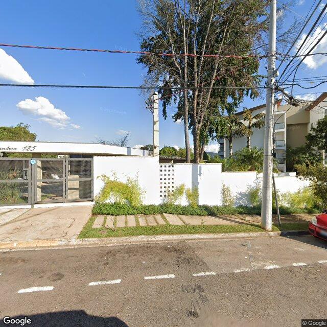 Imagem estática do "Street View" da localização