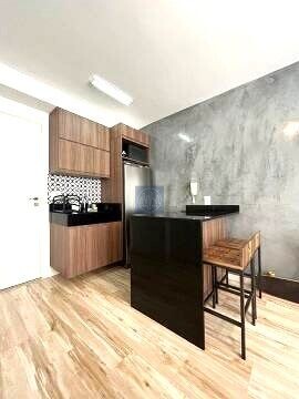 Apartamento à venda com 1 quarto, 37m² - Foto 2