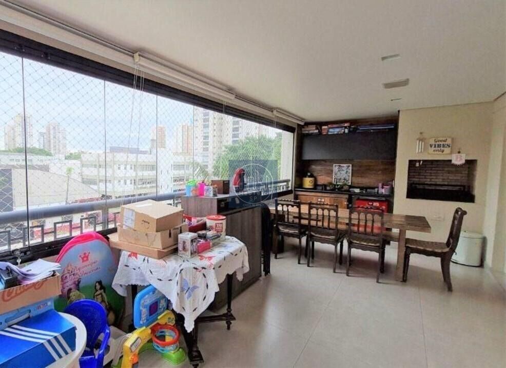 Apartamento à venda com 3 quartos, 163m² - Foto 3