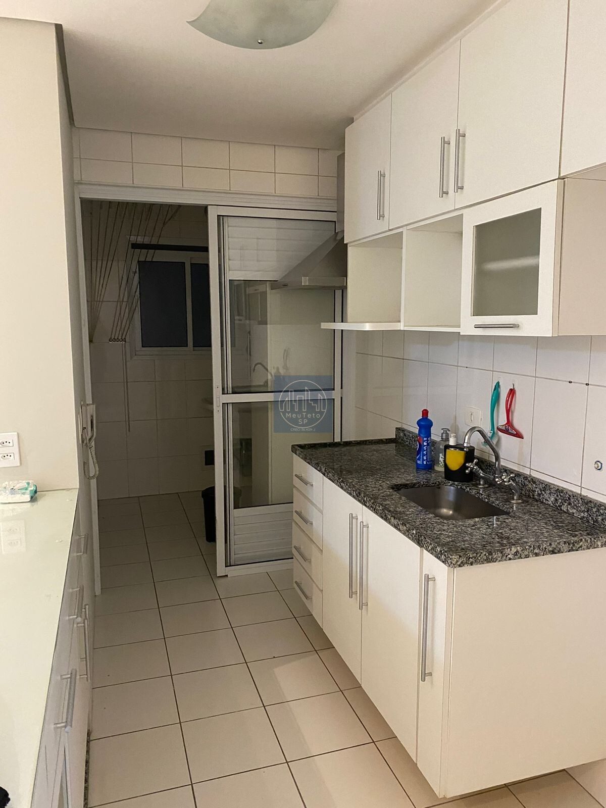 Apartamento à venda com 2 quartos, 72m² - Foto 9