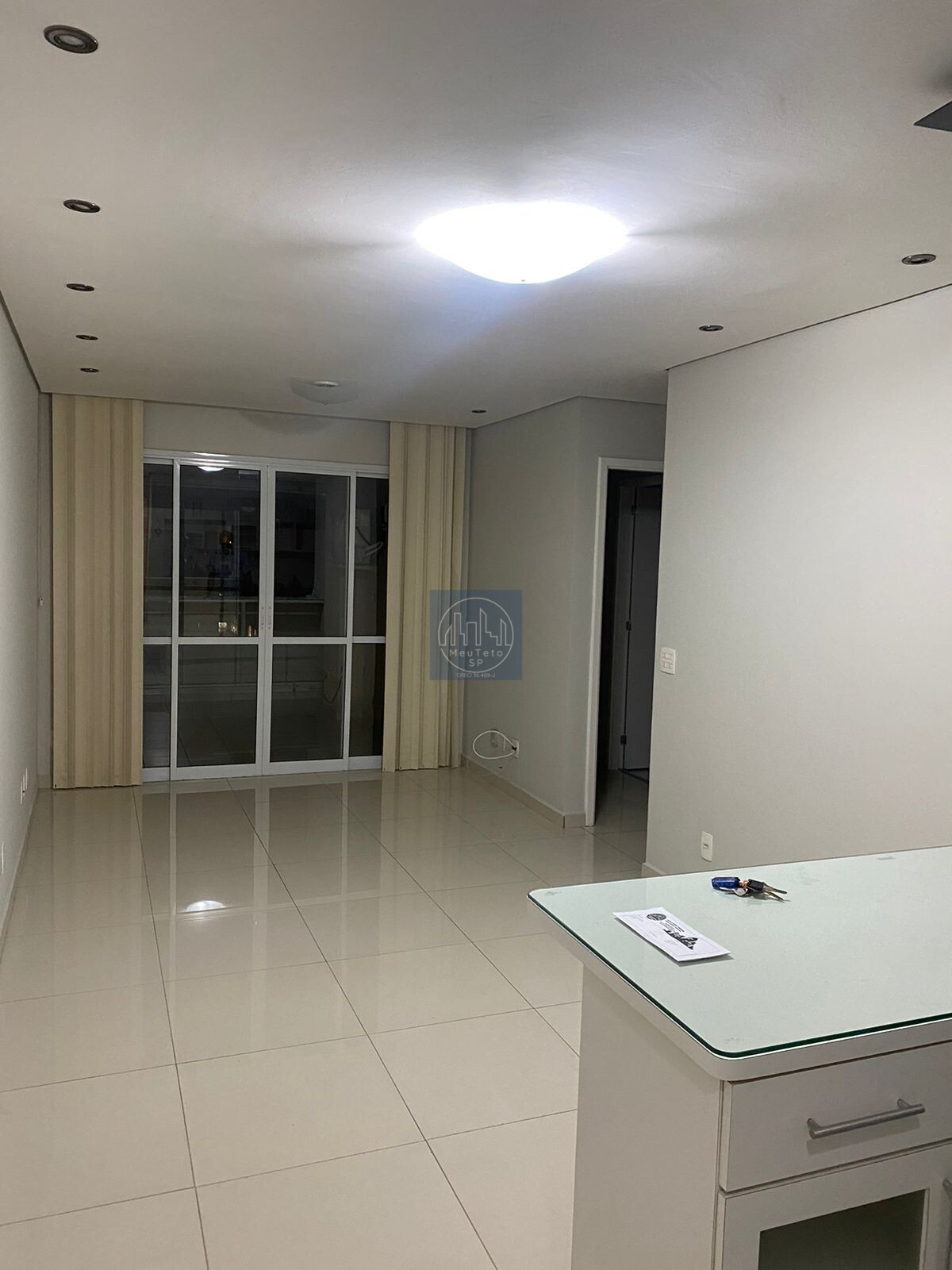 Apartamento à venda com 2 quartos, 72m² - Foto 1