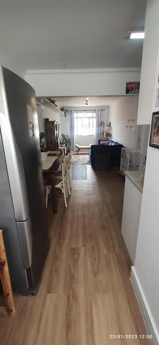 Apartamento à venda com 2 quartos, 72m² - Foto 3