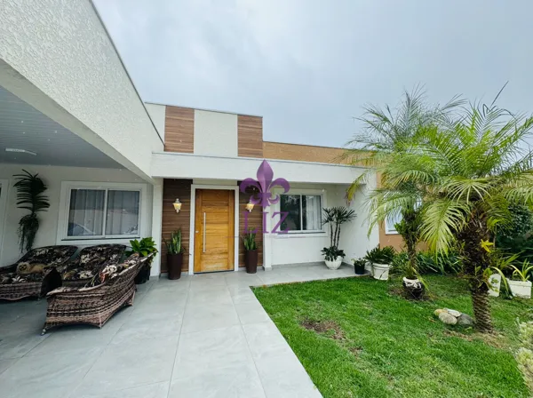 Casa à venda no bairro Jardim Paulista em Campina Grande do Sul/PR