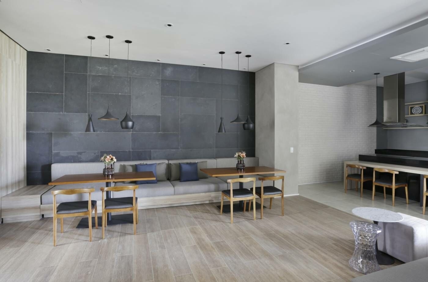 Apartamento para alugar com 2 quartos, 62m² - Foto 30