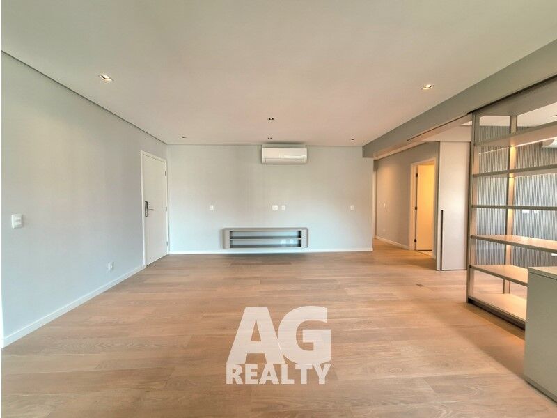 Apartamento para alugar com 2 quartos, 111m² - Foto 7