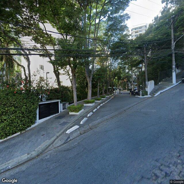 Imagem estática do "Street View" da localização