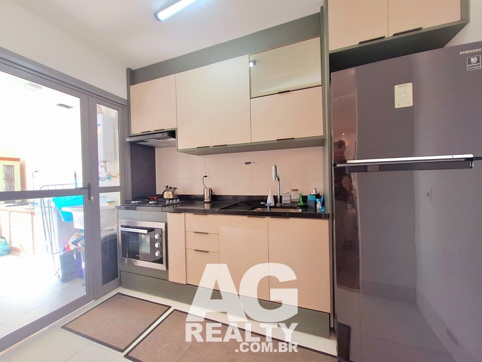 Apartamento para alugar com 2 quartos, 71m² - Foto 13